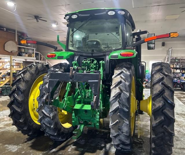 Image of John Deere 6175R equipment image 3