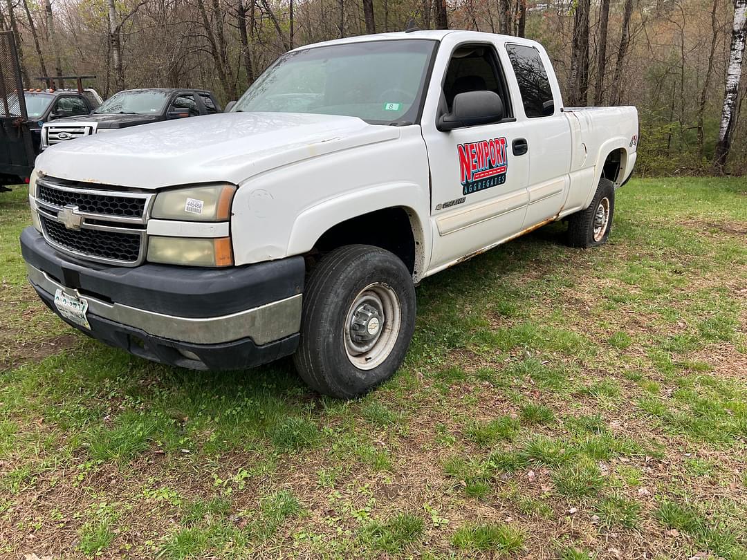 Image of Chevrolet 2500HD Primary image