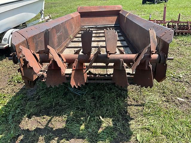 Image of Massey Ferguson 205 equipment image 3