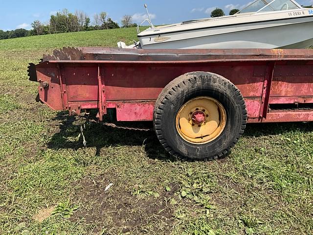 Image of Massey Ferguson 205 equipment image 2