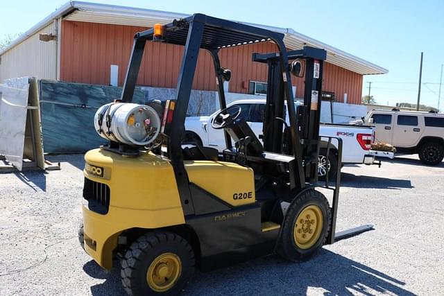 Image of Daewoo G20E-3 equipment image 3