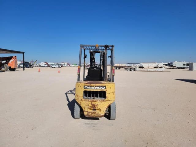 Image of Daewoo D25S equipment image 3