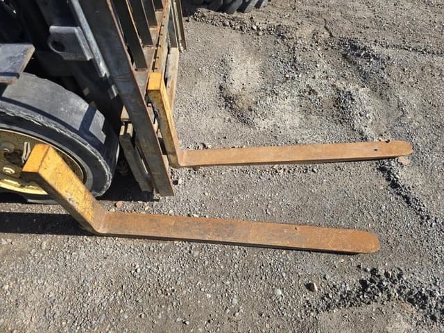 Image of Daewoo G25E equipment image 2
