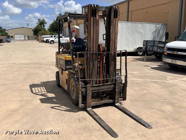 Image of Daewoo G25S-2 equipment image 2