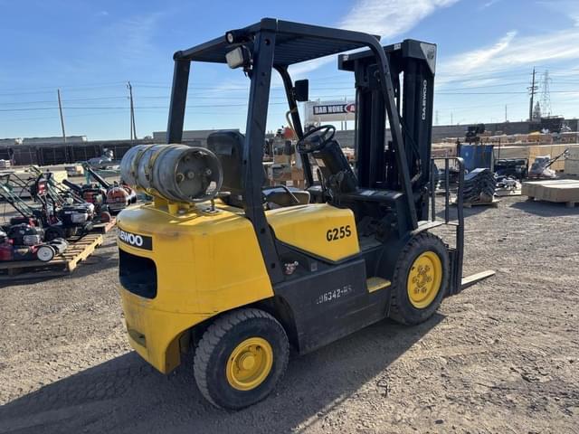 Image of Daewoo G25S-3 equipment image 2