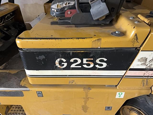 Image of Daewoo G25S equipment image 3