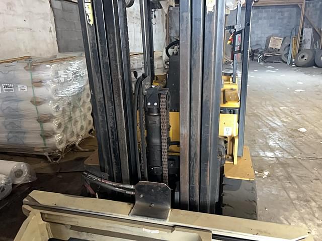 Image of Daewoo G25S equipment image 2