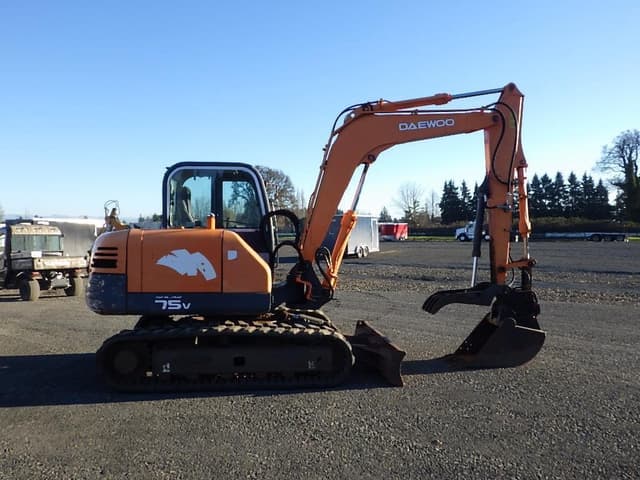 Image of Daewoo SL75-V equipment image 2