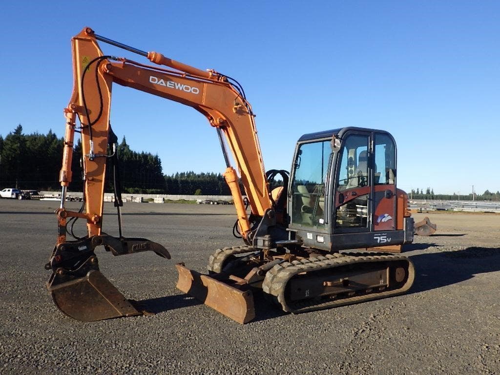 Image of Daewoo SL75-V Primary image