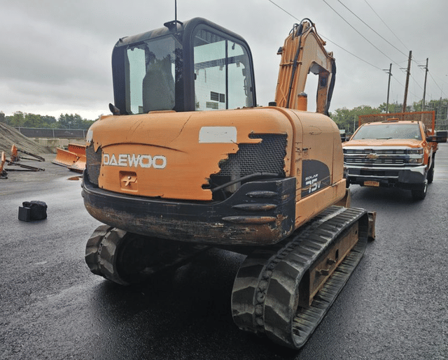 Image of Daewoo SL75V equipment image 3