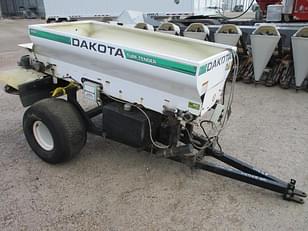 Main image Dakota 410 0