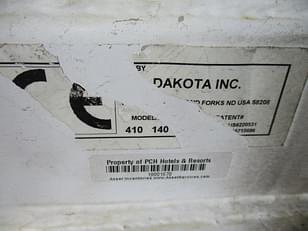 Main image Dakota 410 32