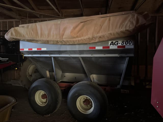 Image of Dalton Ag. Mobility 800 equipment image 1