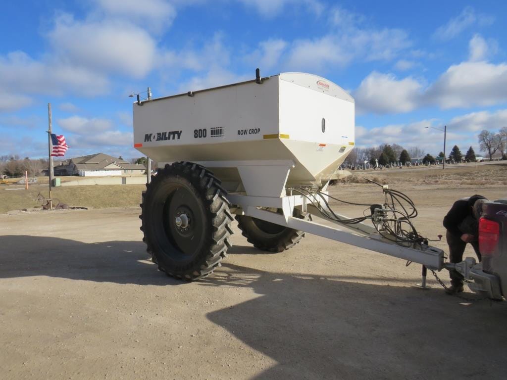 Dalton Ag. Mobility 800 Equipment Image0