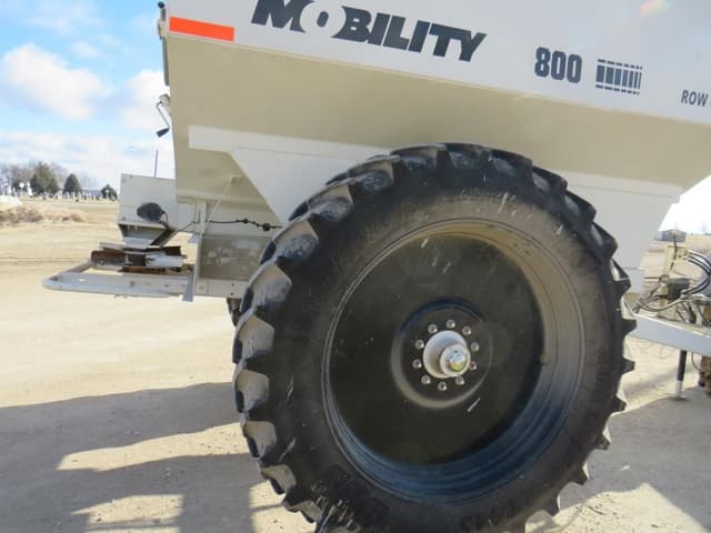 Image of Dalton Ag. Mobility 800 equipment image 3