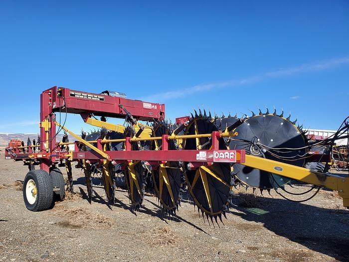 SOLD - Darf 1017 Wheel Rake Stock No. 60317 Hay and Forage | Tractor Zoom