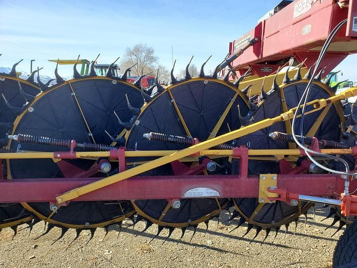 Darf 1017LFDWC Hay and Forage Hay Rakes/Tedders for Sale Tractor Zoom