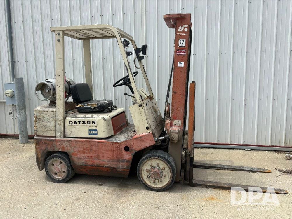 Main image Datsun 5000