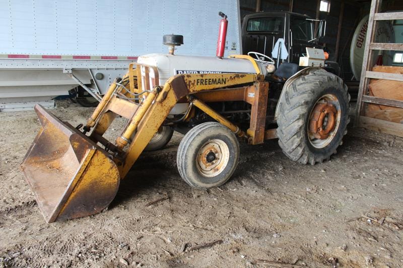 David Brown 990 Equipment Image0