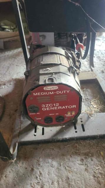 Main image Dayton 3ZC12