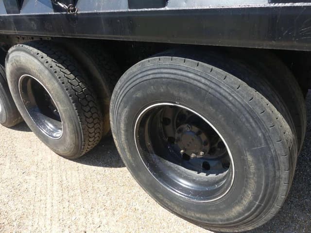Image of Kenworth T800 equipment image 4