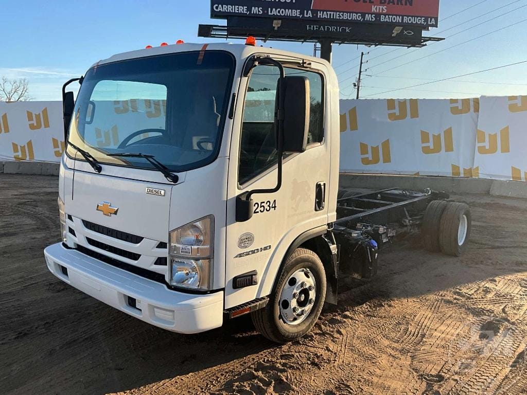 2016 Chevrolet 4500HD Equipment Image0