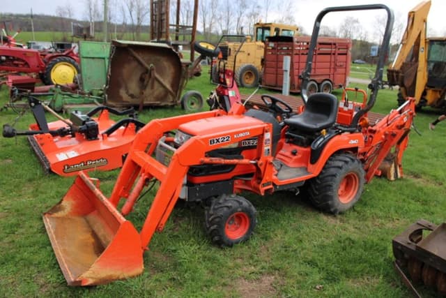 Image of Kubota BX22 equipment image 2