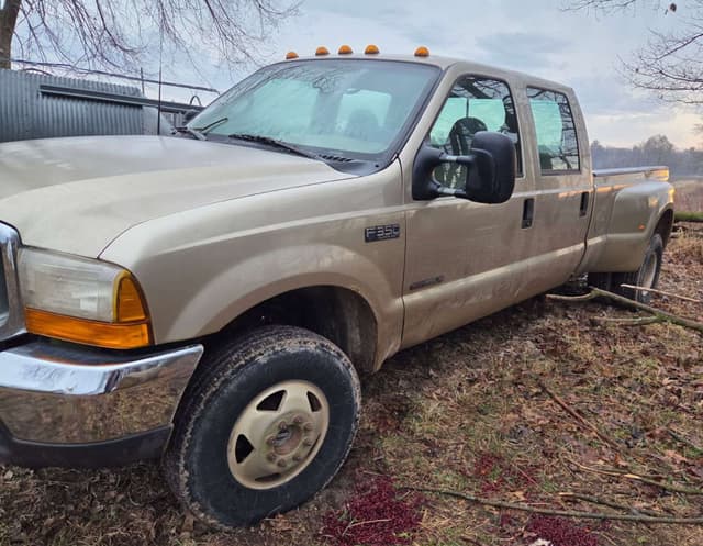Image of Ford F-350 equipment image 1