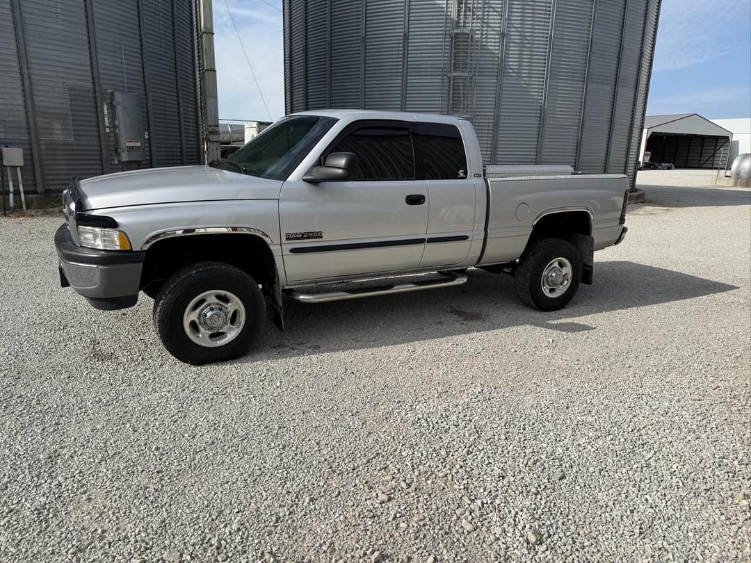 Image of Dodge Ram 2500 Primary image