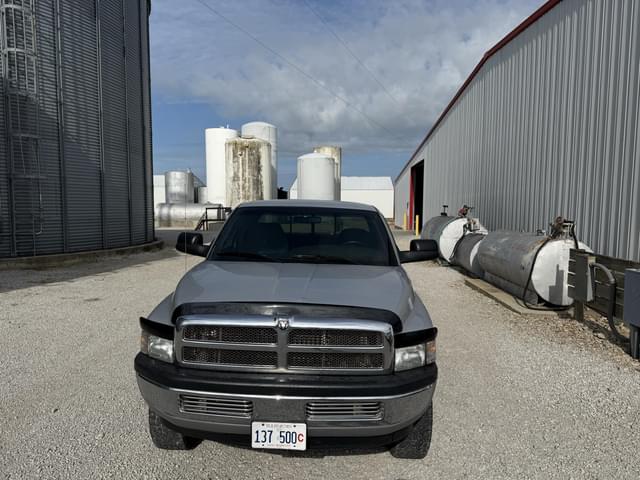 Image of Dodge Ram 2500 equipment image 1