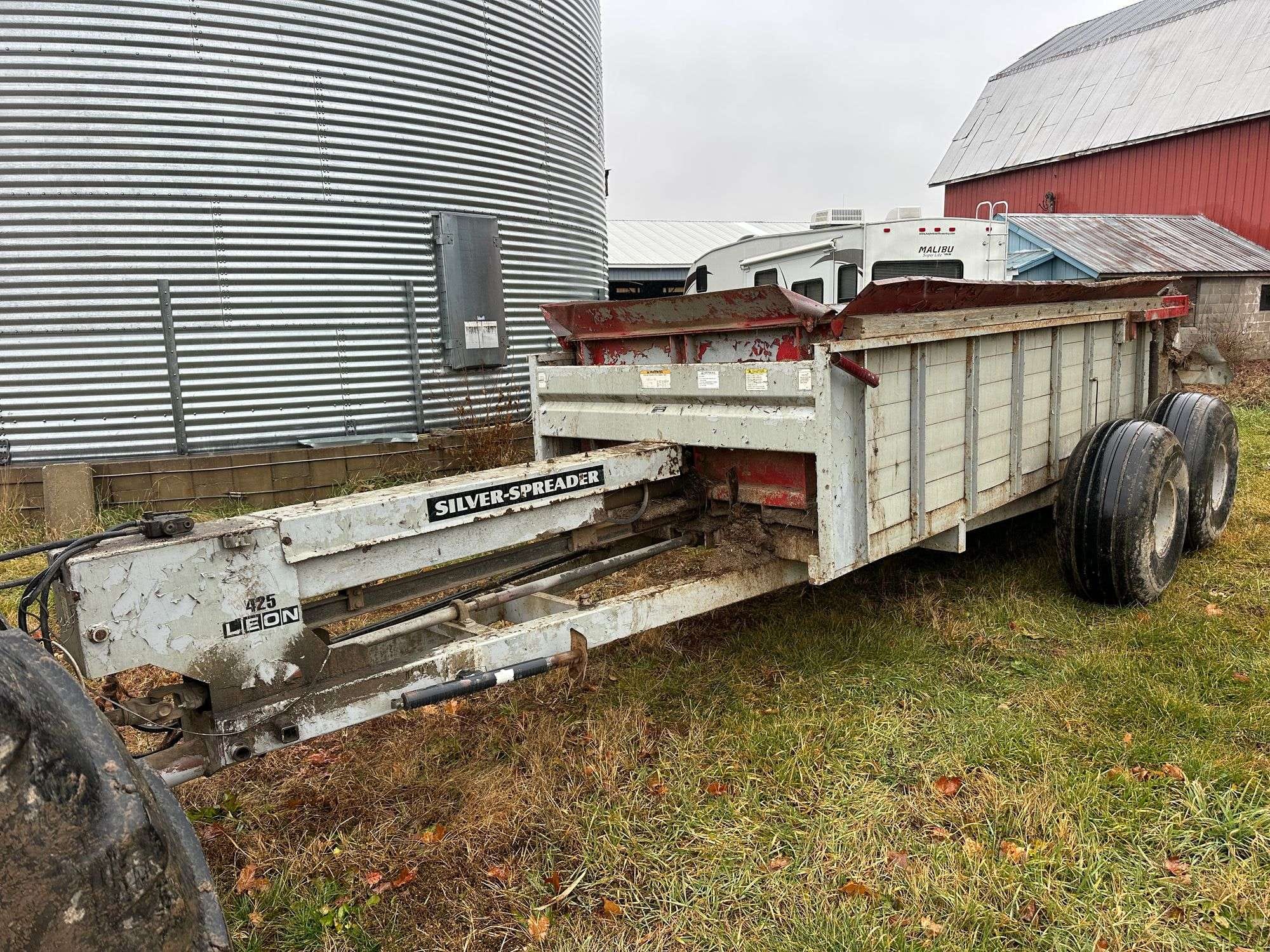 Leon 425 Equipment Image0