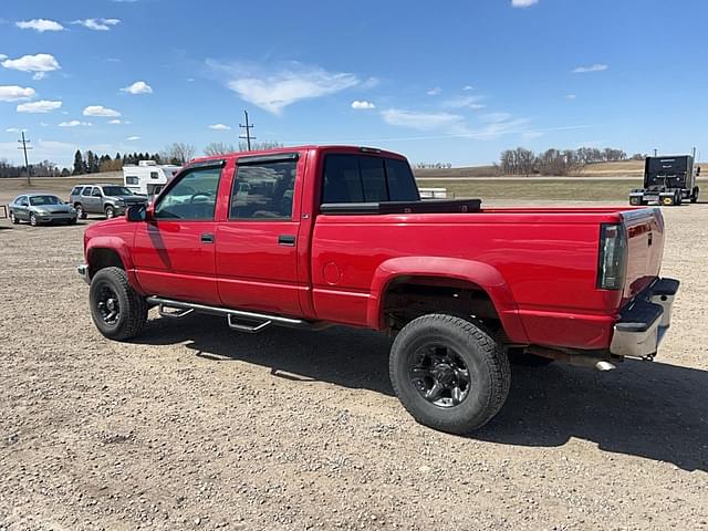 Image of Chevrolet 2500 equipment image 1