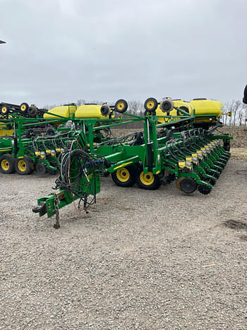 2012 John Deere DB60 Equipment Image0