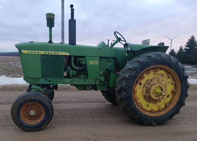 Image of John Deere 3020 equipment image 3