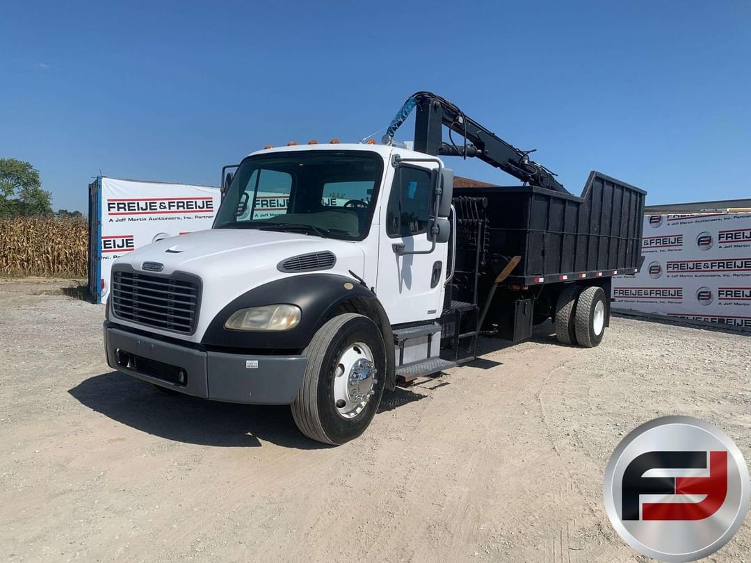 Image of Freightliner M2 Primary image