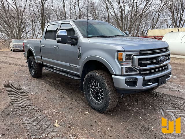 Image of Ford F-350 equipment image 2