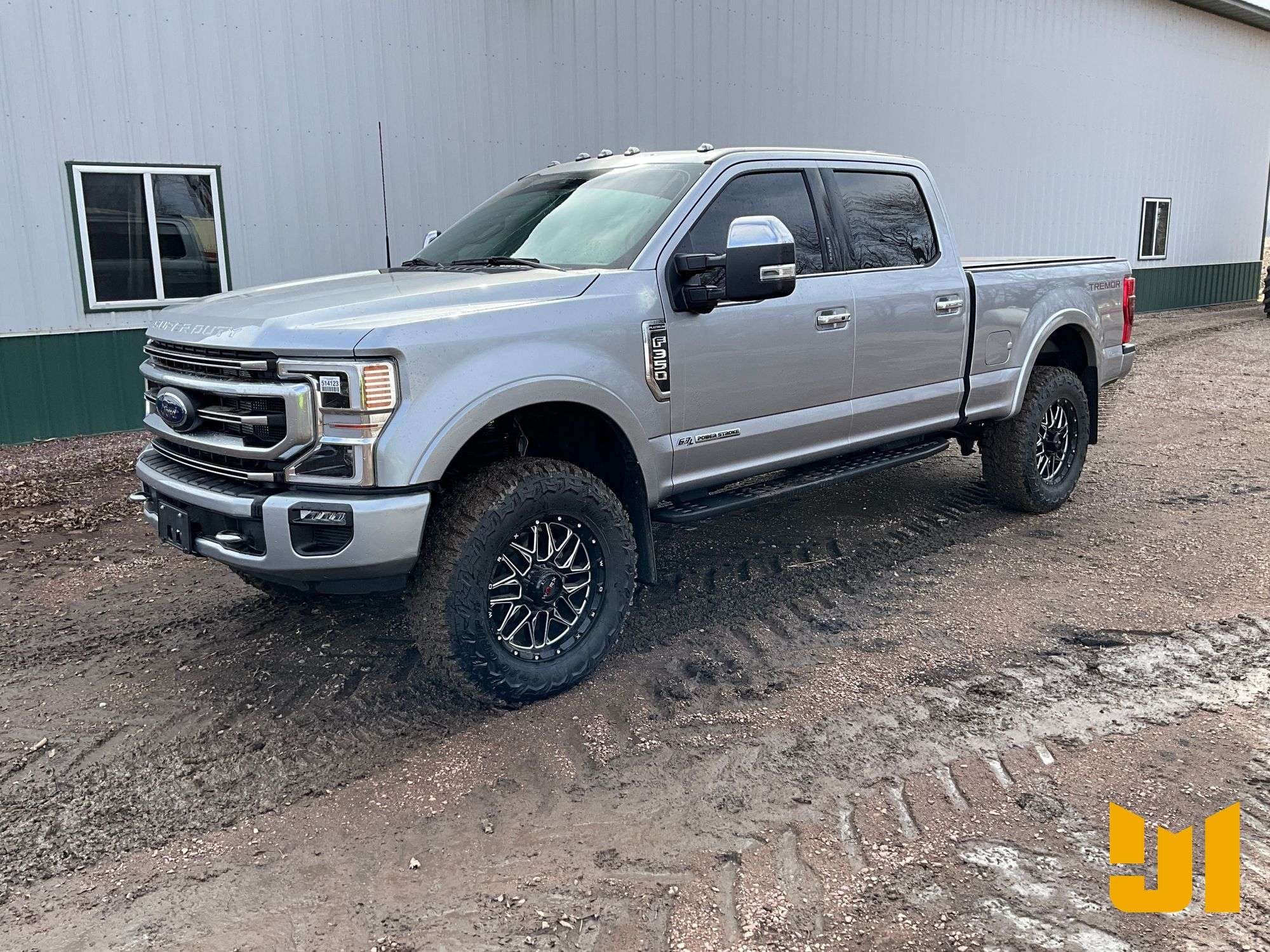 2022 Ford F-350 Equipment Image0