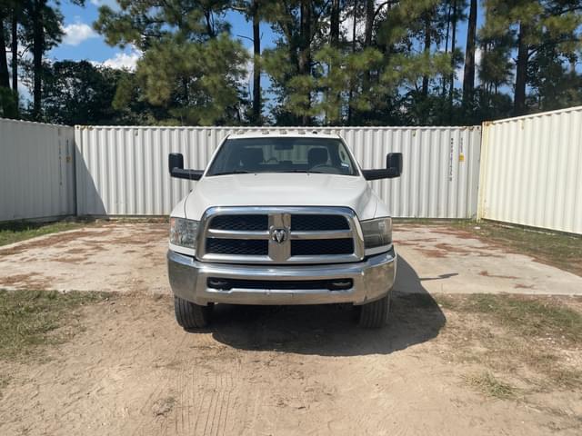 Image of Dodge Ram 3500 equipment image 1