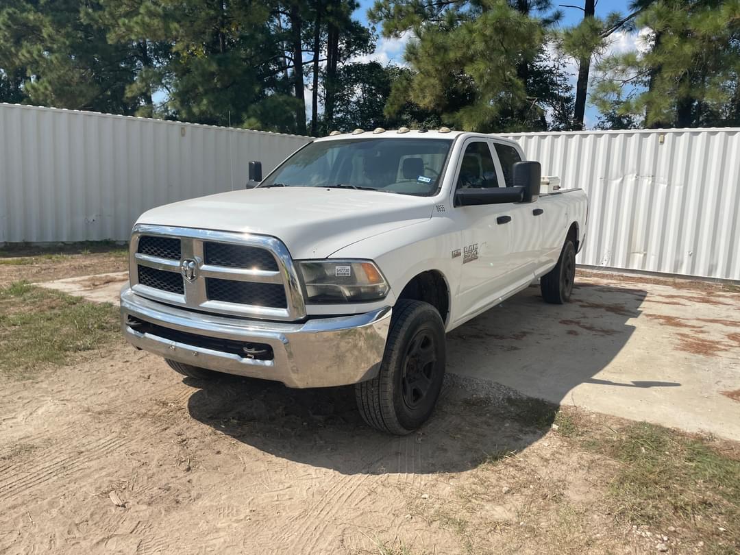 Image of Dodge Ram 3500 Primary image