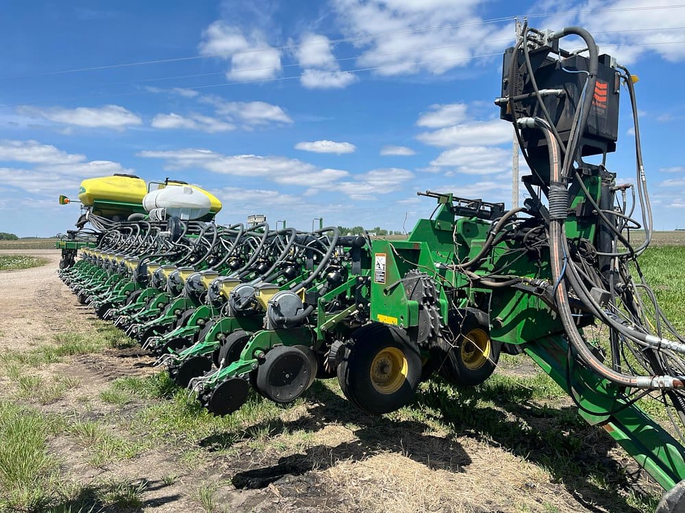 2005 John Deere DB90 Equipment Image0
