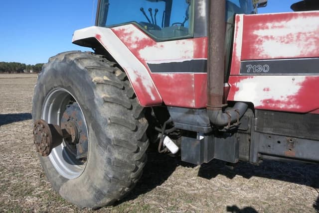 Image of Case IH 7130 equipment image 4
