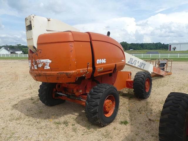 Image of JLG 600S equipment image 2