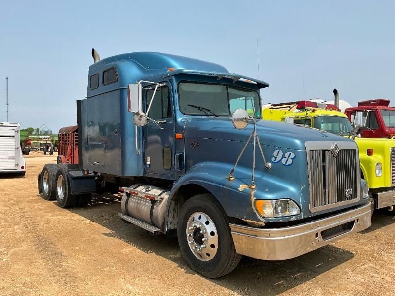 Main image International 9000