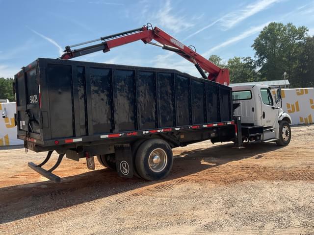 Image of Freightliner M2 equipment image 4