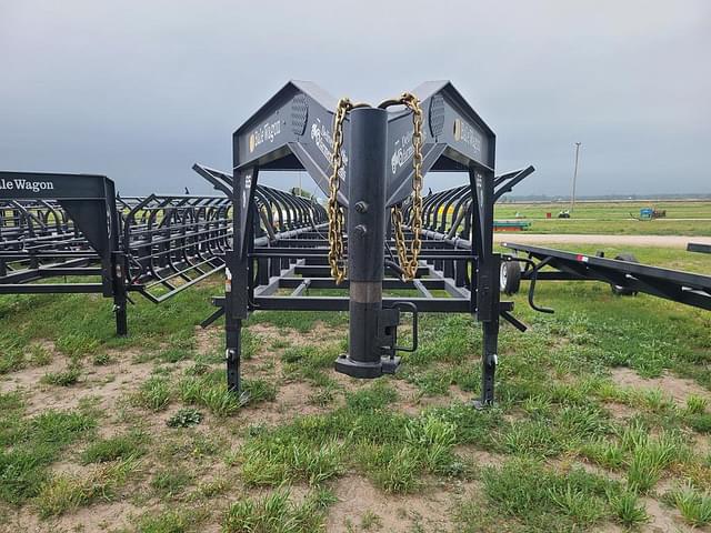 Image of  Industrias America Bale Wagon equipment image 4