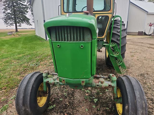 Image of John Deere 4020 equipment image 4