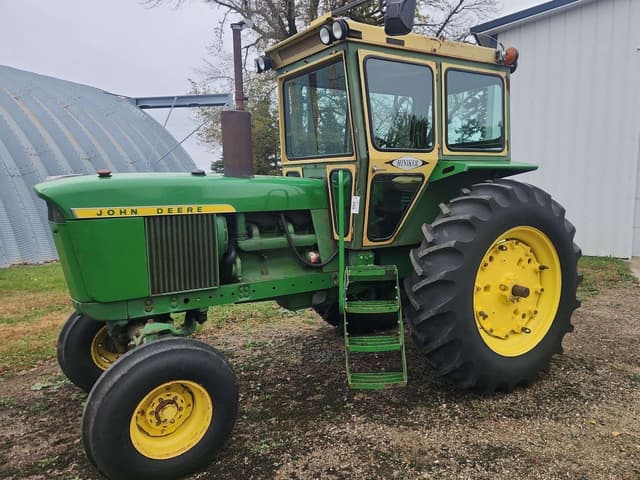 Image of John Deere 4020 equipment image 2