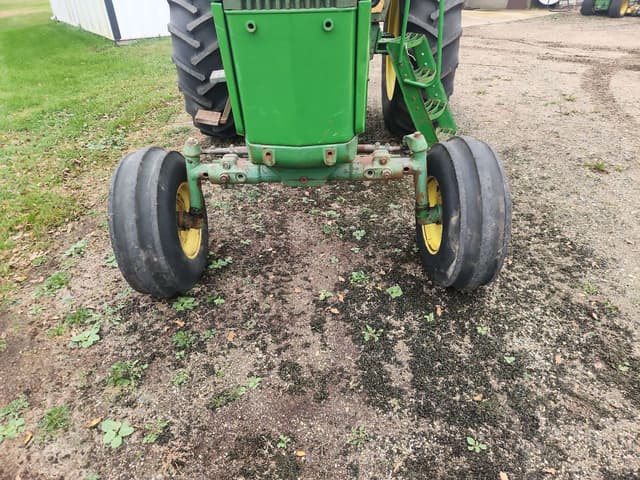 Image of John Deere 4020 equipment image 3
