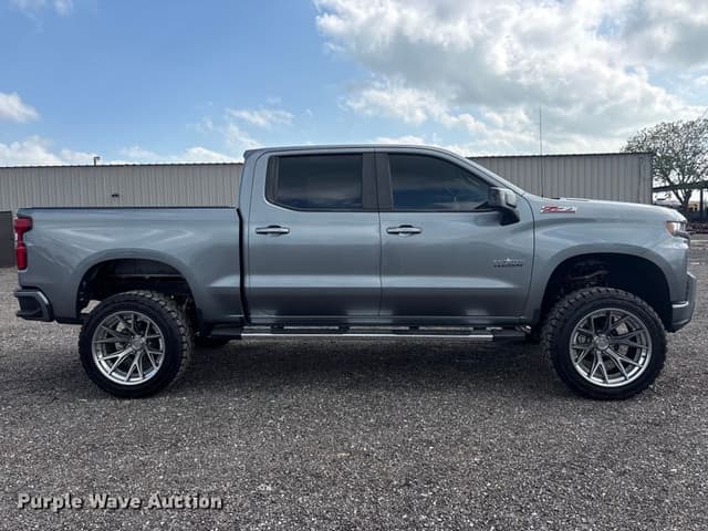 Image of Chevrolet Z71 equipment image 3