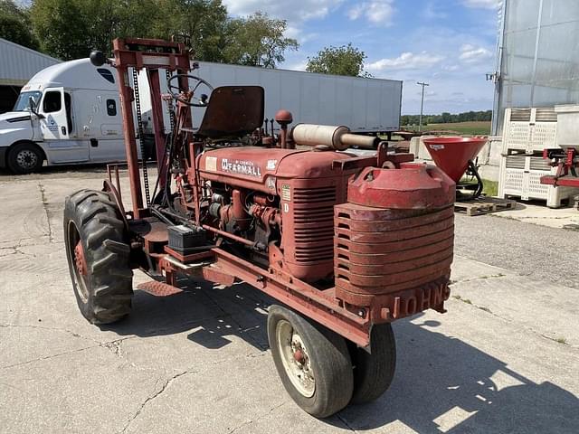 Image of Farmall BN equipment image 2